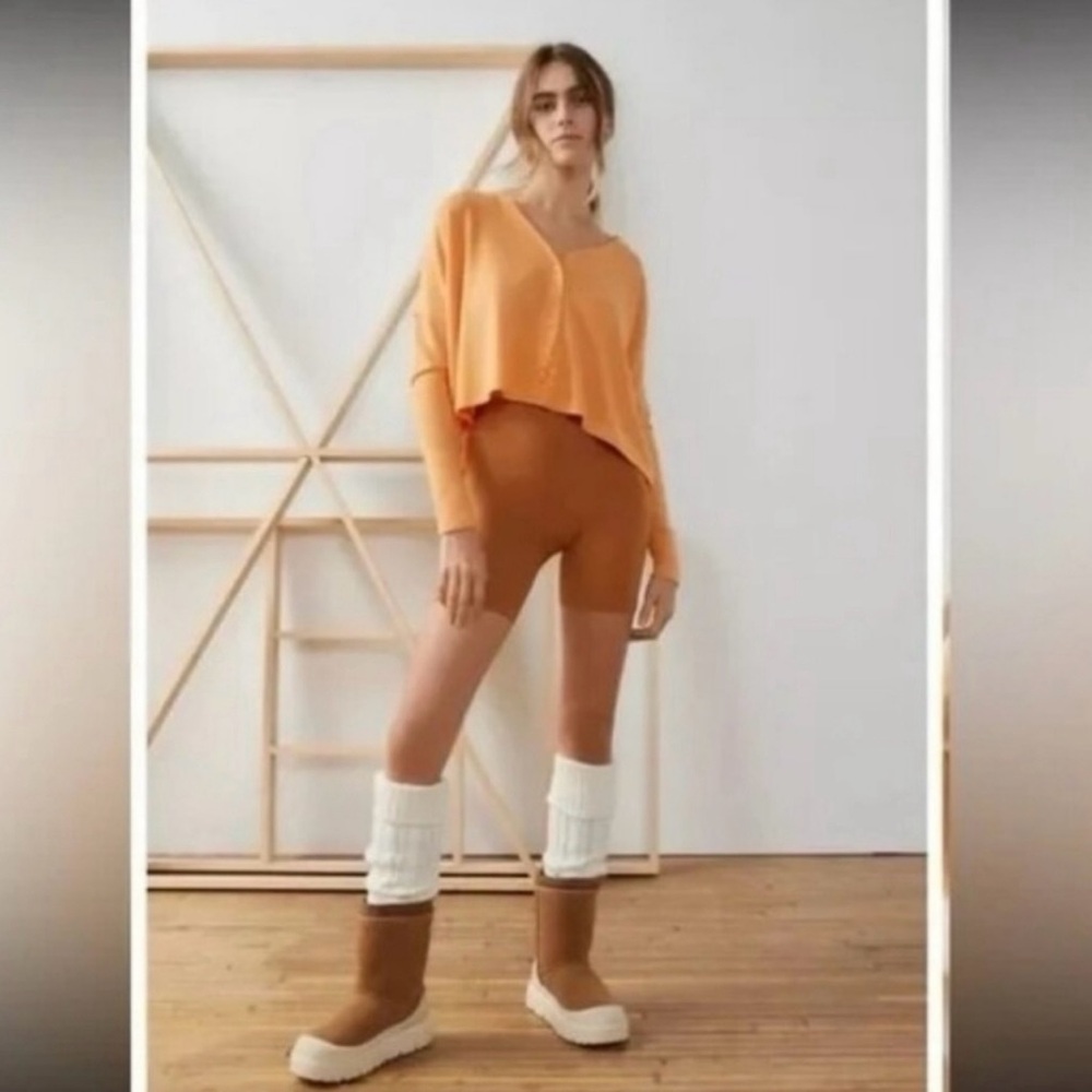 UO Out From Under Chloe Cardigan | NWOT I Orange | Size Medium | See Flaws